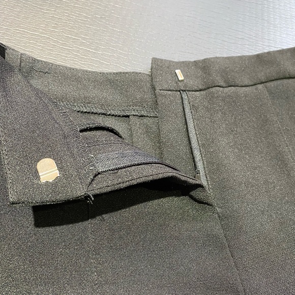 Short dress pants - Picture 2 of 3